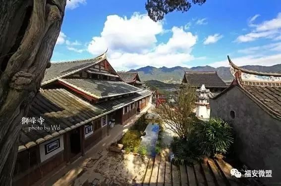 獅峰寺又稱獅峰廣化禪寺,位於柏柱洋獅峰山麓,寺始建於唐景福元年,為