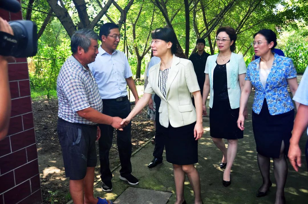 新风行动进行时副市长王学锋走访高港区胡庄镇聚焦两大重点任务广泛