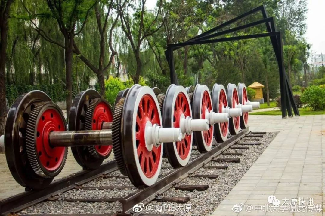 中北大學內的小火車▽視頻▽現在,鐵路公園已大致修建好不少太原朋友