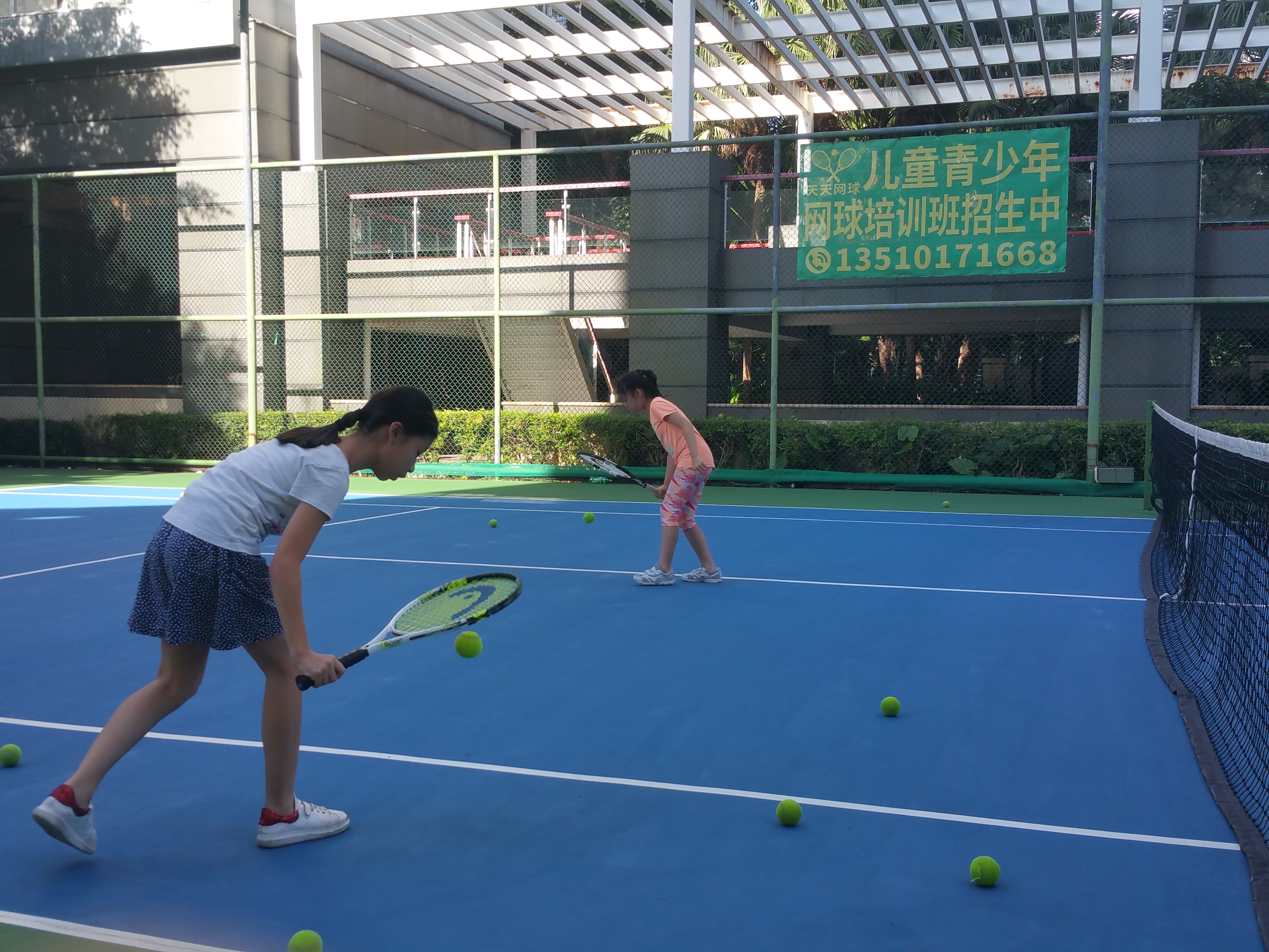 深圳网球教练打网球生命最佳陪伴终身运动不二的选择