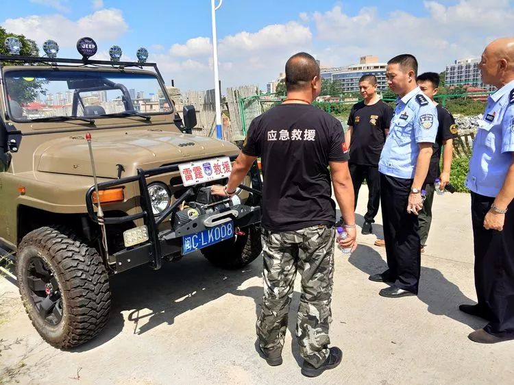 泉州雷霆救援队图片