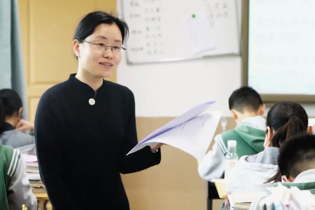 闽江学院附属中学老师图片