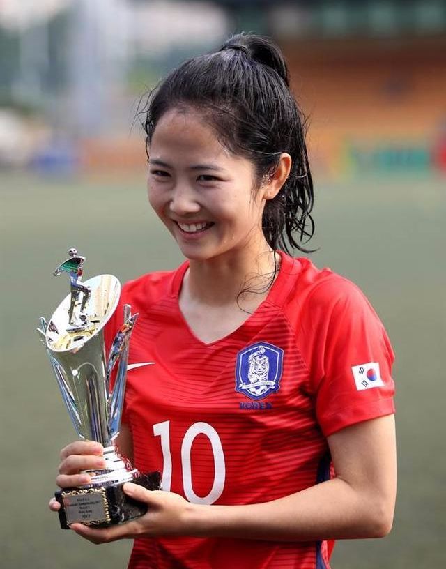 韩国女足10号球员李玟娥, 号称亚洲第一美女球员 网友: 真的