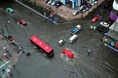 暴雨最近還來?這份汽車涉水完全指南,趕緊安排一下