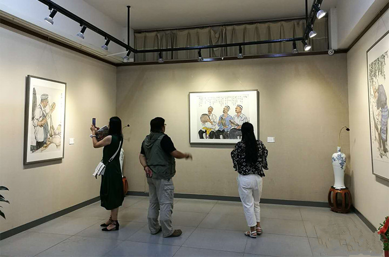 鄉里鄉情——吳奇峰作品展在烏魯木齊市美術館開展