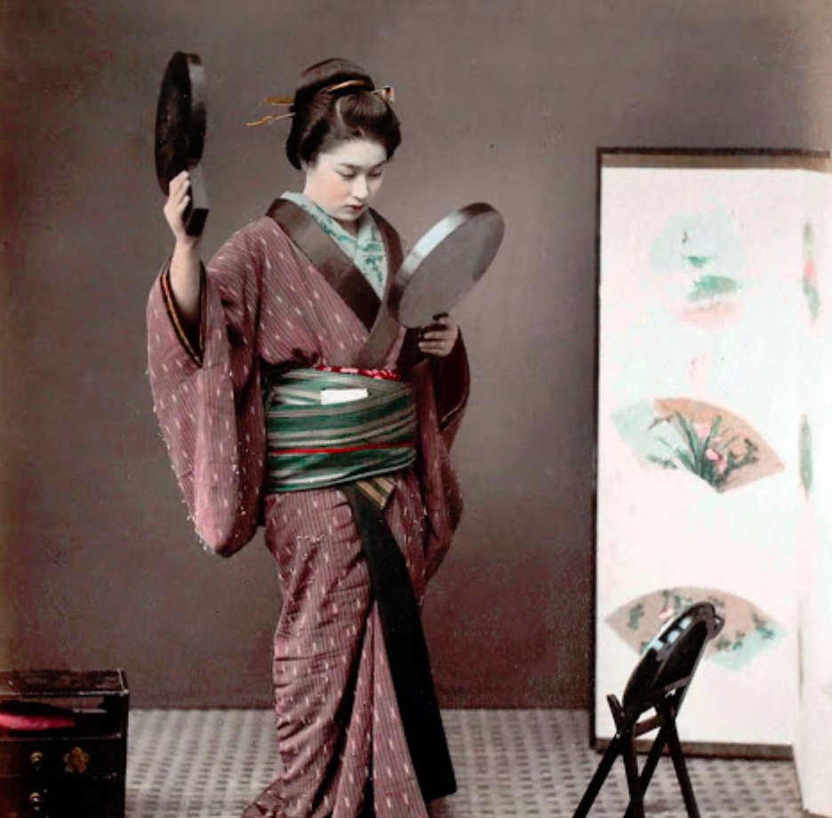 日本上色老照片:优雅的艺伎,被逮捕的罪犯,武士表演切腹