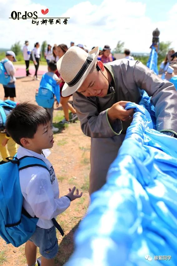 內蒙古:鄂爾多斯少年那達慕_蒙古族