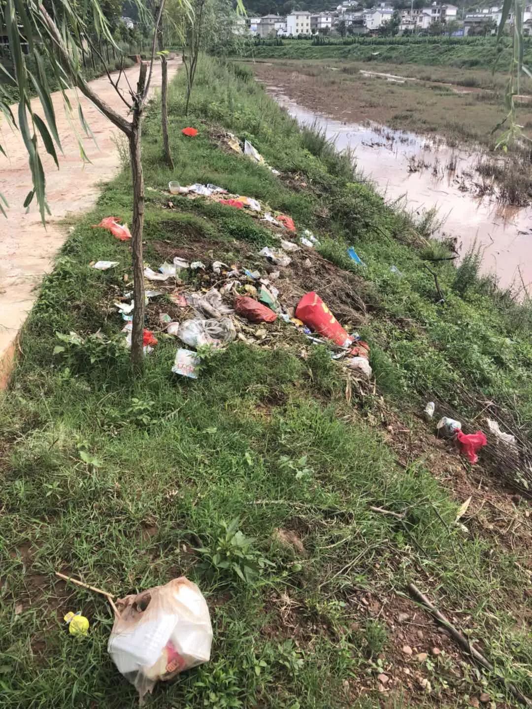 巍山县马鞍山乡灭门图片