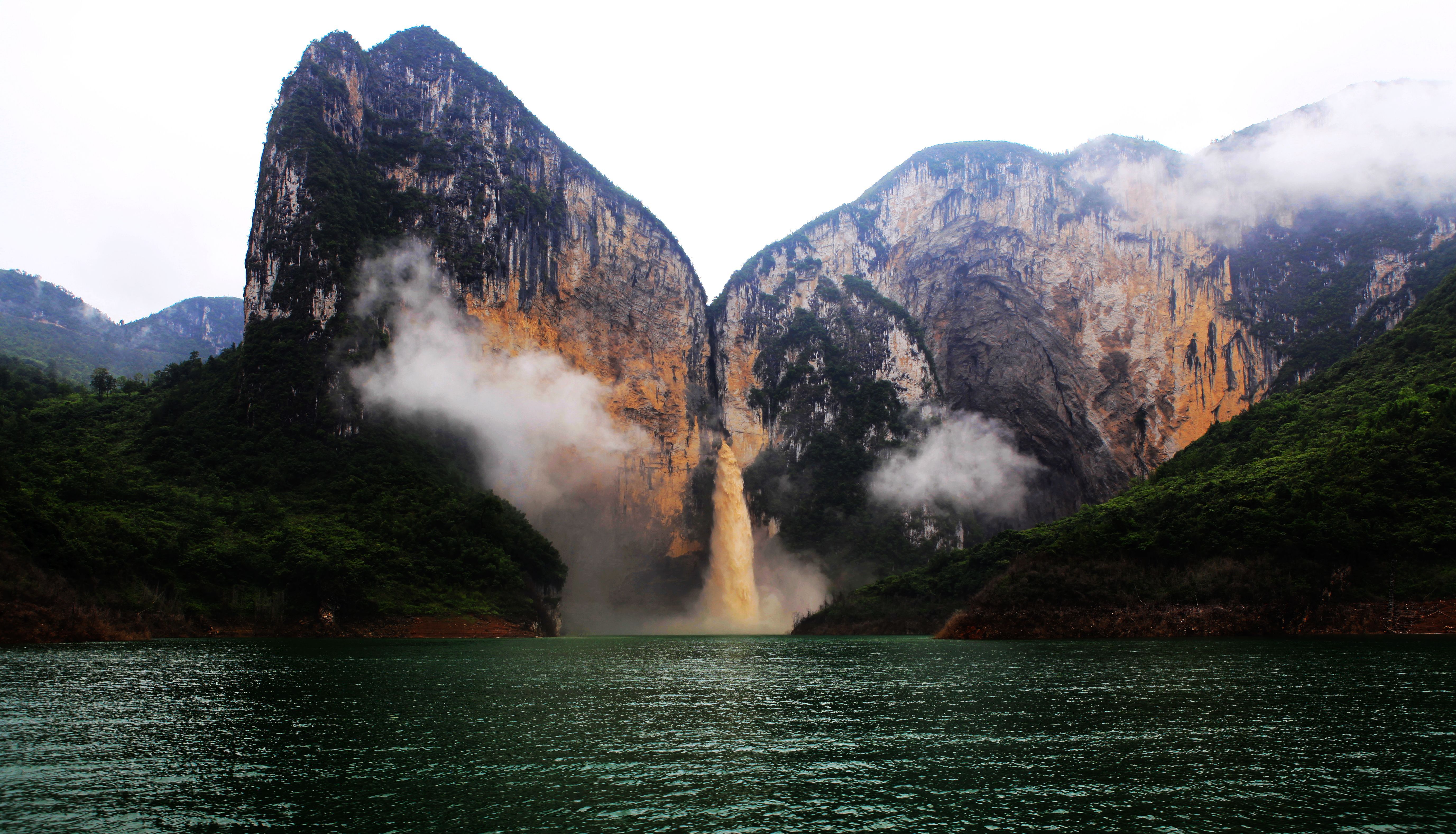 湖北旅游景点三峡,湖北旅游景点