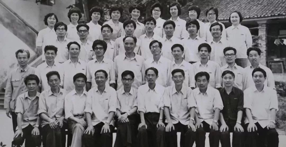 80年代平陽中學老照片很多張太經典了