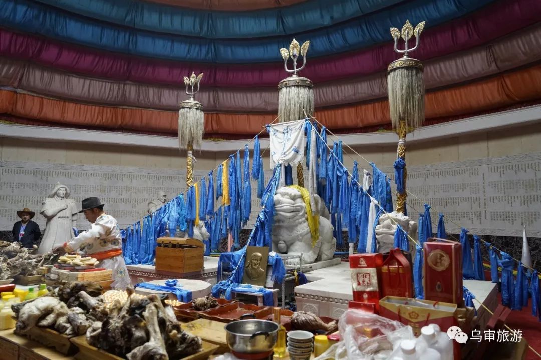 00-10:40"察干苏力德"秋季祭祀