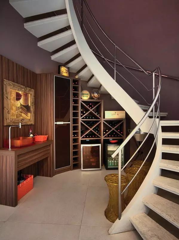楼梯间酒柜设计效果图图片
