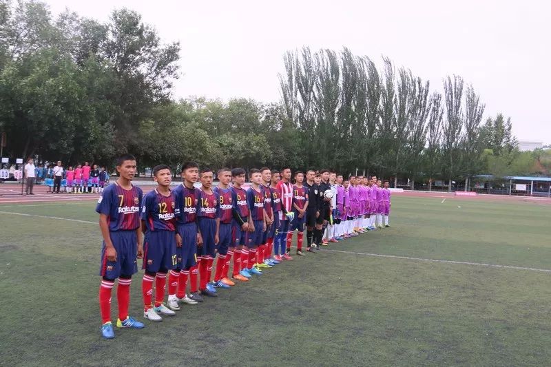 2018年自治区青少年校园足球联赛北疆决赛暨足球夏令营活动在奎屯市拉