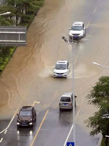 10级大风 暴雨将至!金湾刚遭遇建区以来最大降雨