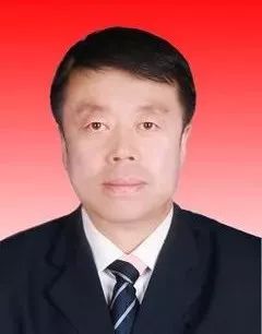 马焕龙市长:王英杰阿尔山市市委书记:高长胜市长:李贺科尔沁右翼前旗