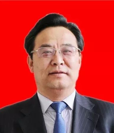 兴和县县长:曹凯宏县委书记:靳前斌商都县县长:崔雨来县委书记:霍建忠