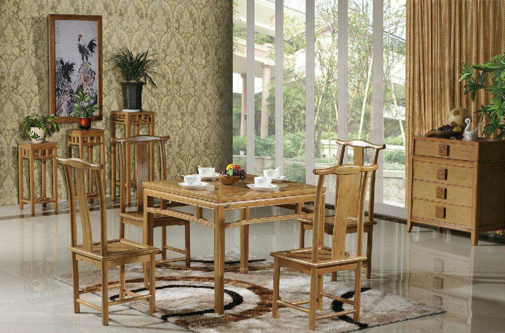 竹餐桌,竹茶几,竹电视柜,竹沙发,竹床,竹衣柜,竹椅等,本色的竹家具看