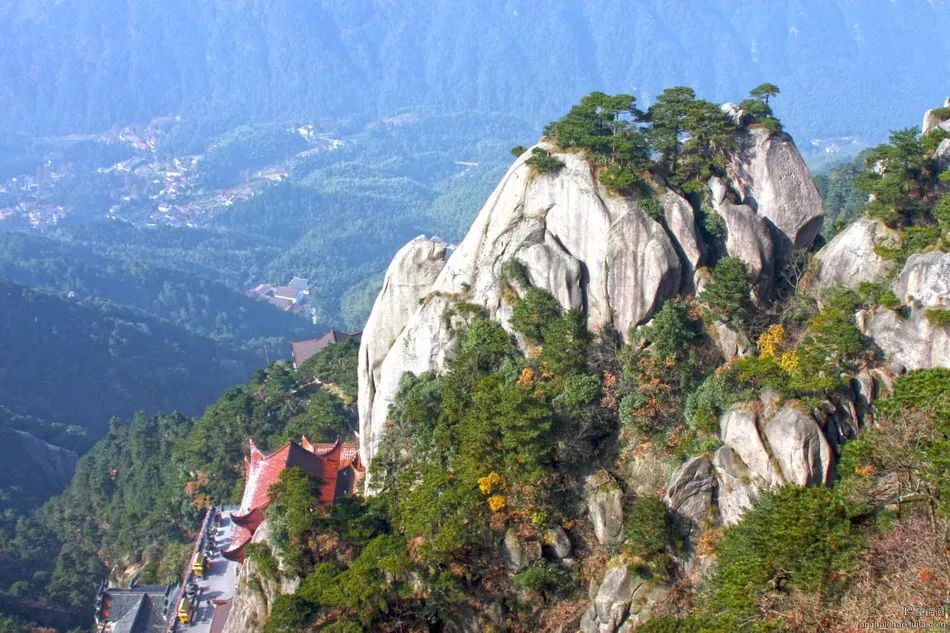 中國佛教五大名山是哪幾個山四大佛教名山,供奉著哪四位菩薩?