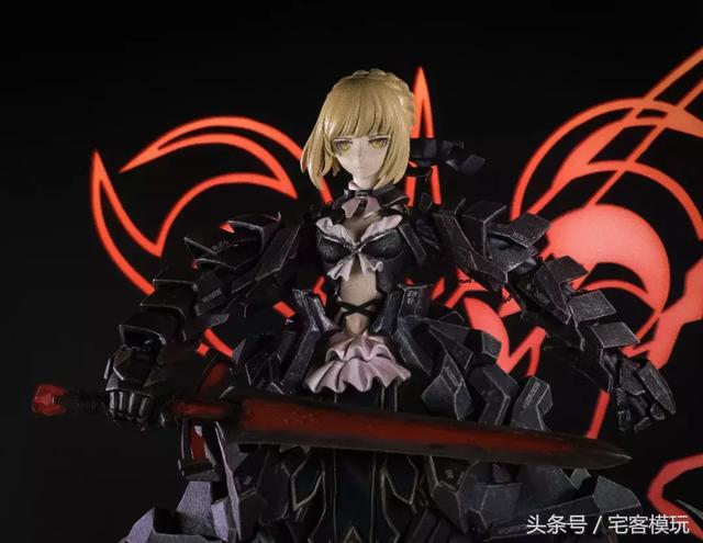 模玩秀:邪王黑 saber alter hukegk 塗裝範例