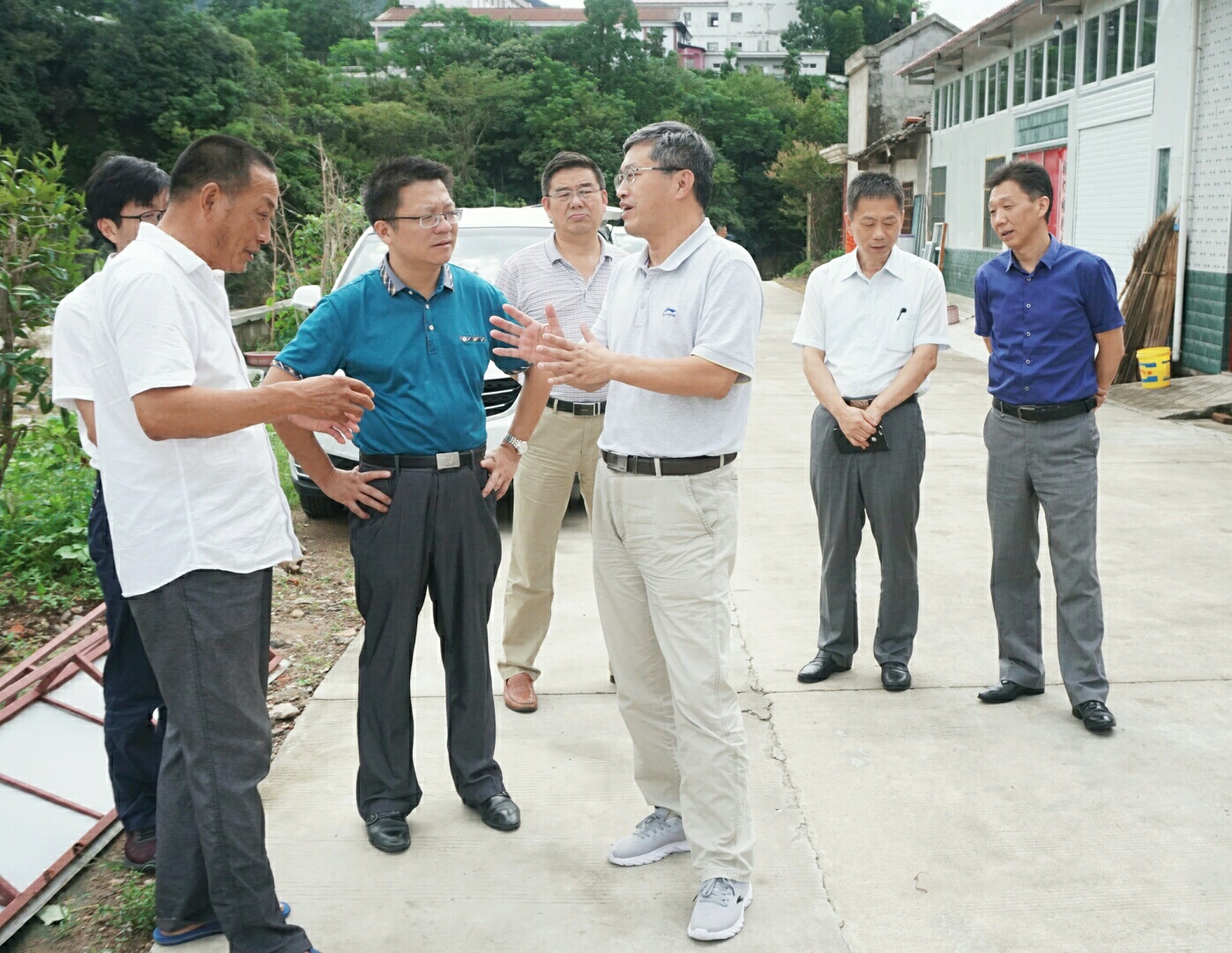 霍山县朱静副县长图片