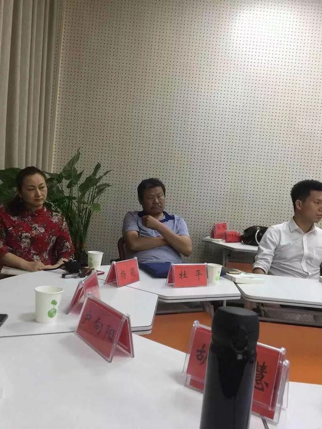 研讨会|做个有根深情之人那是回声那是故乡——青年作家郭建光新书发布会有感