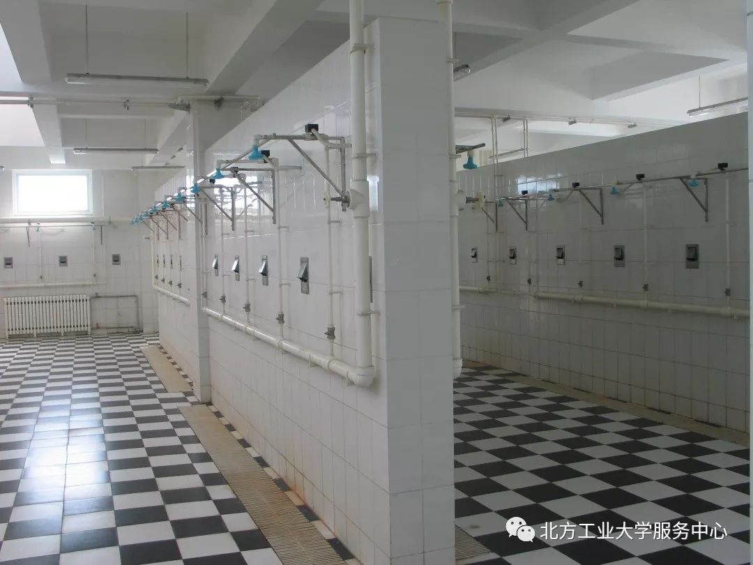 内蒙古工业大学浴室图片