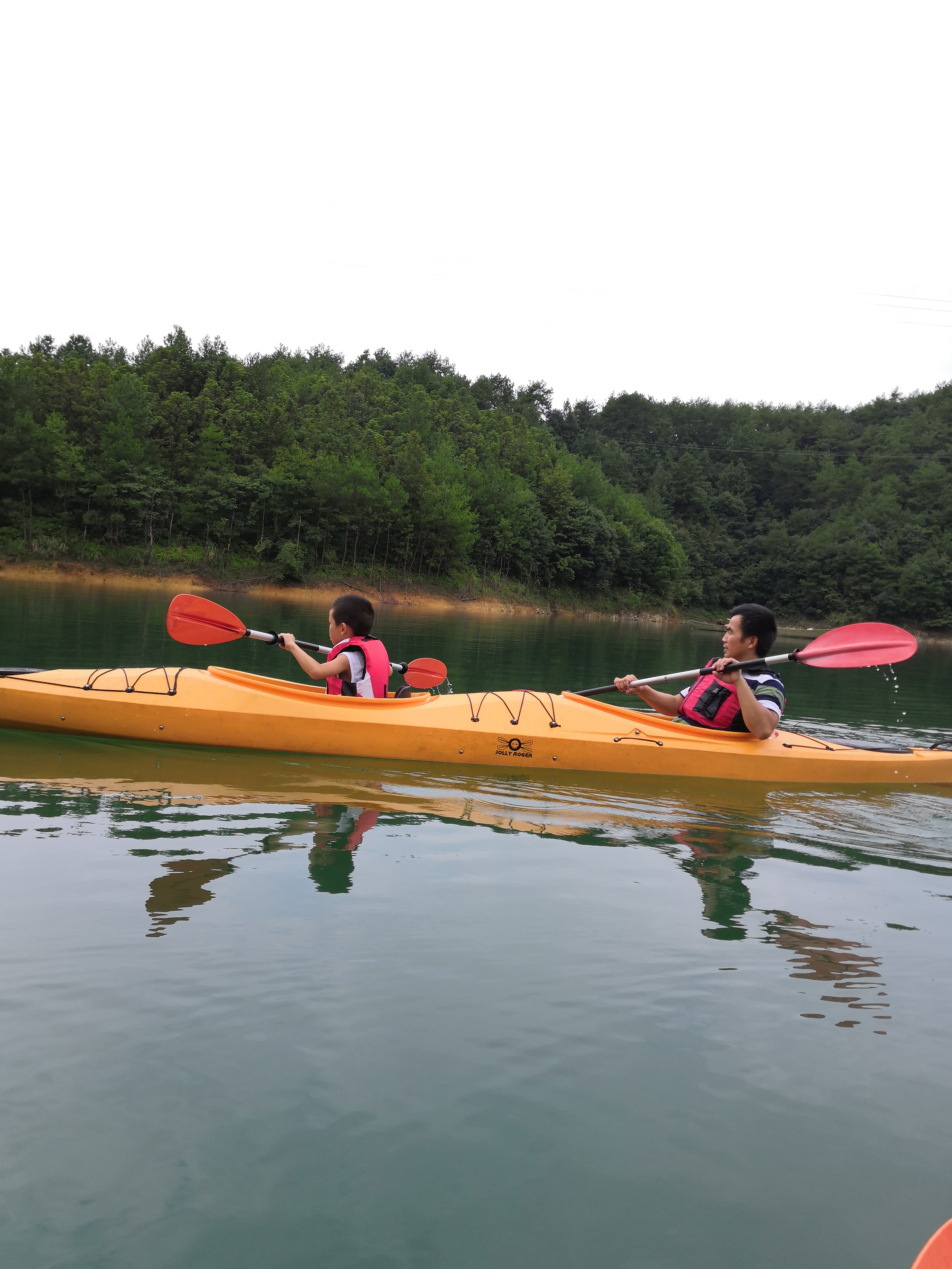 杭州千岛湖水上乐园户外团建拓展皮划艇摩托艇清凉一夏尽在红叶湾