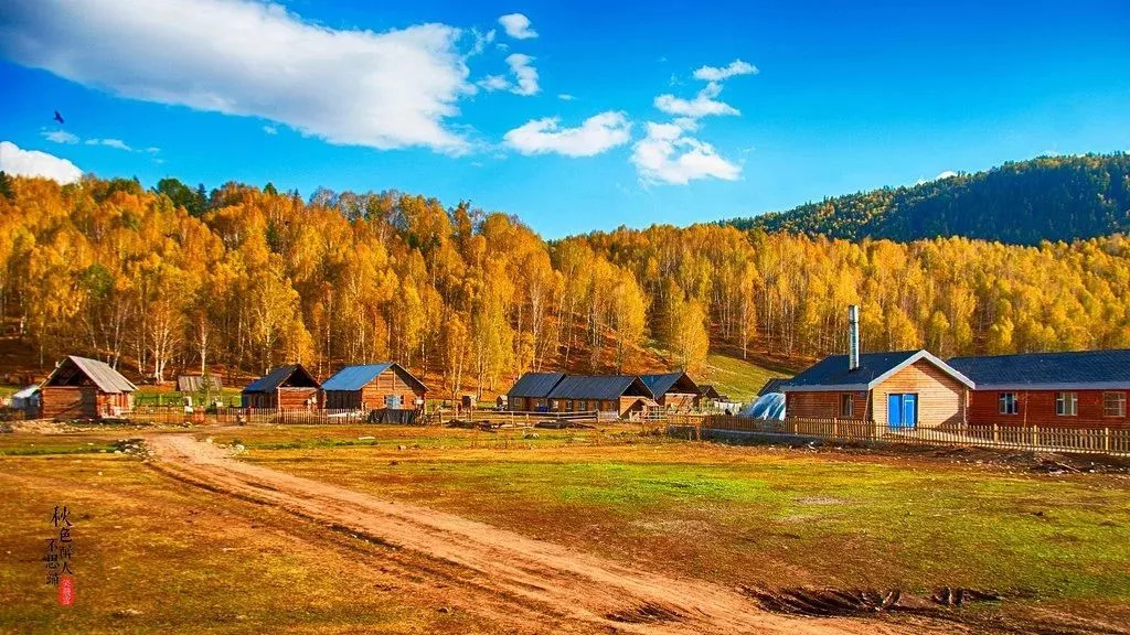 穿越南北疆会遇到太多的美景,这里先只以禾木为例.