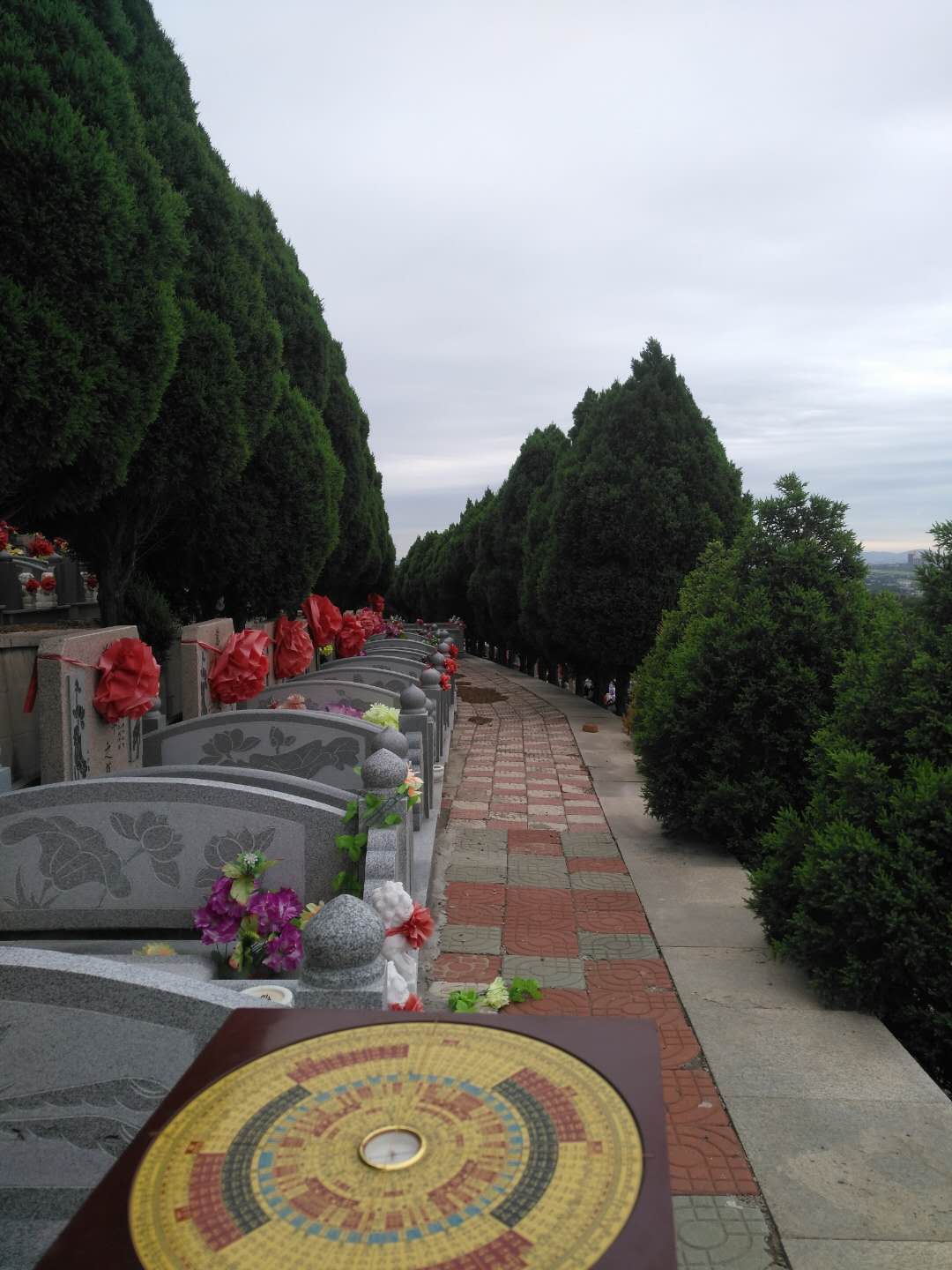 锦州帽山公墓图片