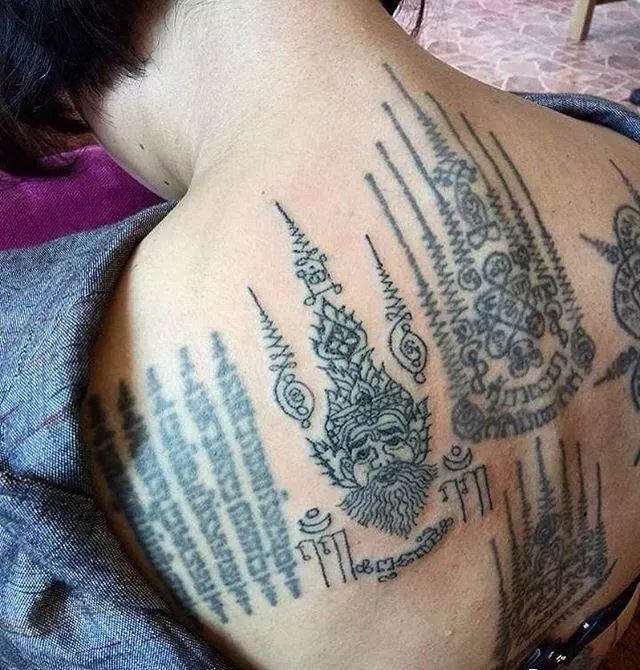 泰国刺符图案手臂图片