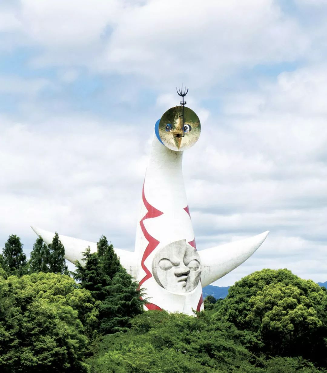 日本太阳神塔图片