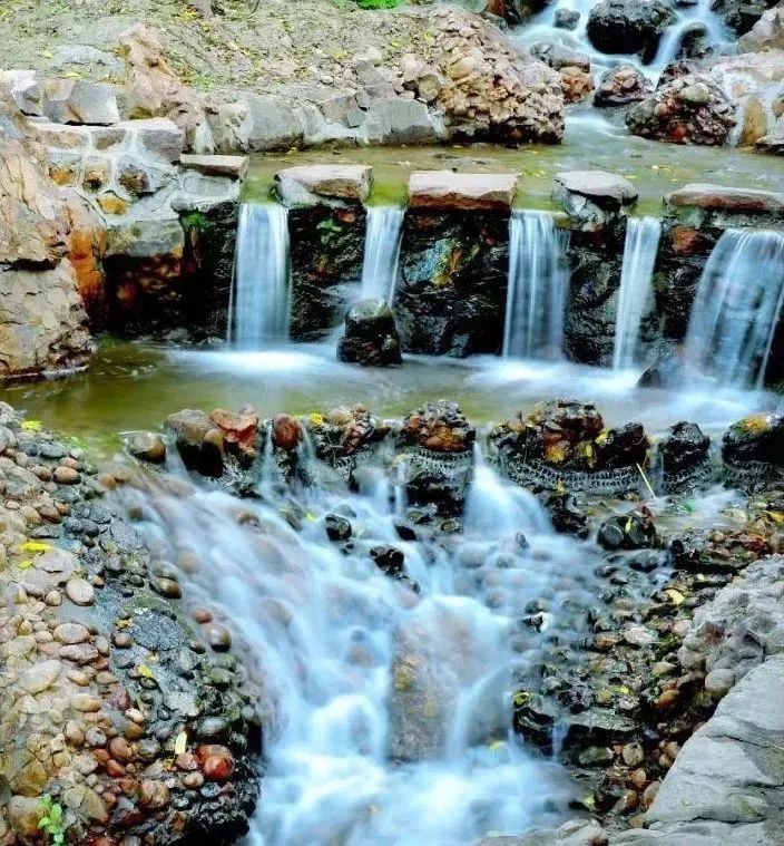 年中鉅惠 遷安山葉口 白羊峪含餐一日遊99/人