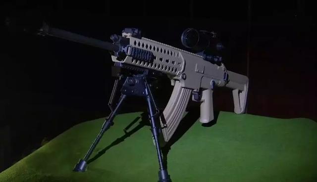 中国新型模块化步枪3种口径11种枪型能用ak和m16弹匣