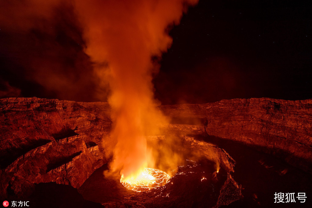 刚果火山爆发图片