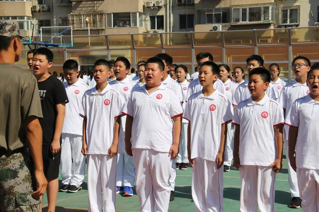 学生风采海淀实验中学初一学前教育day2别看我们大汗淋漓晶莹的汗水是