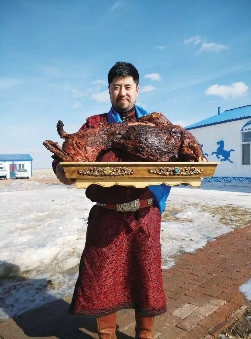 辉腾锡勒草原美食图片