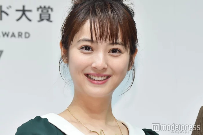 日本 金足农 上演最热血甲子园 秋田美人 佐佐木希送祝福 决赛