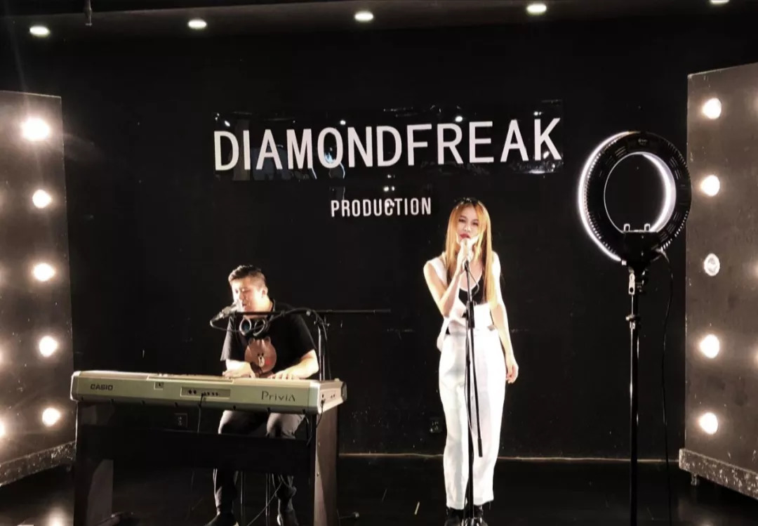 diamondfreak流行演唱声乐课全新免费升级"3 1"课程!