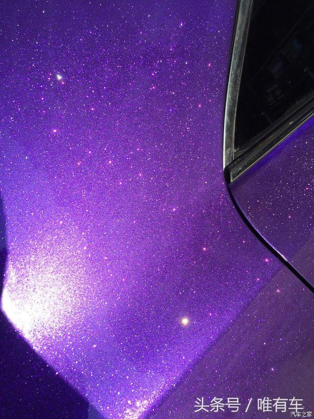 炫光紫车膜图片