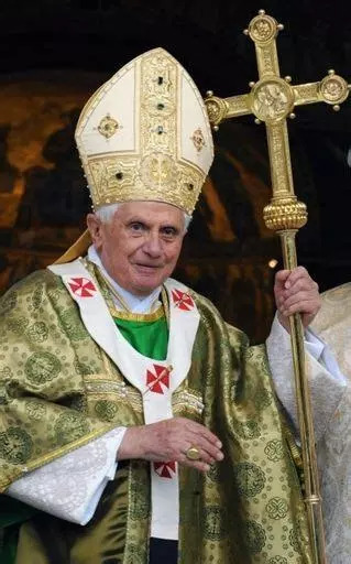 教皇帽子图片