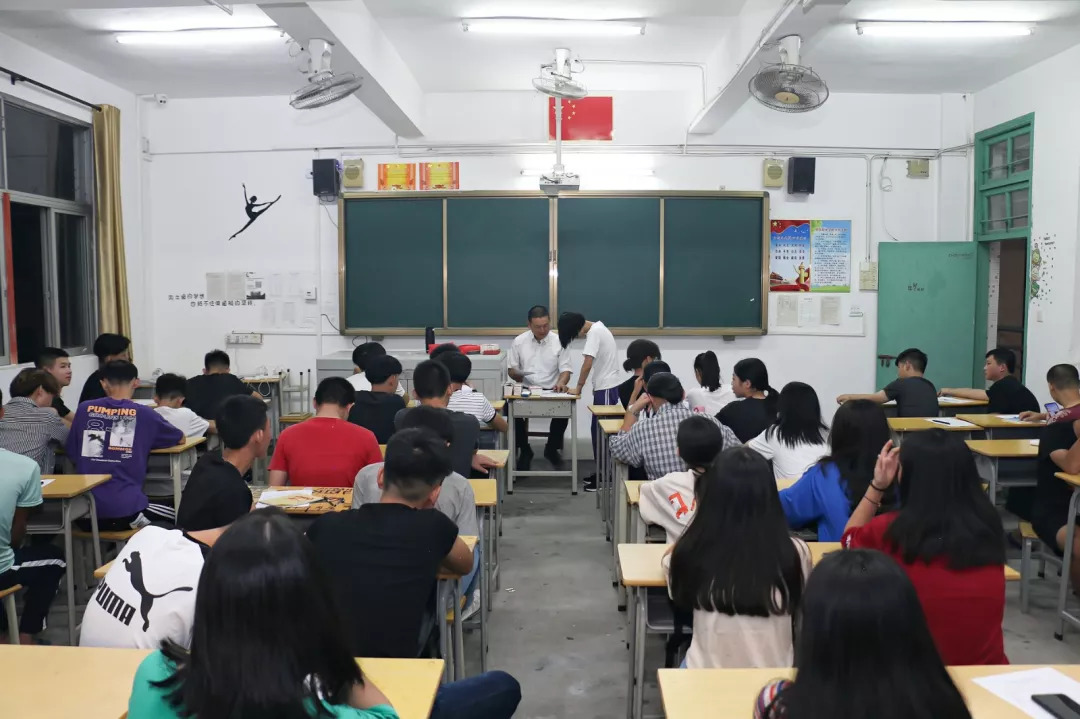新征程61新梦想——揭阳市综合中等专业学校2018级新生入学报到