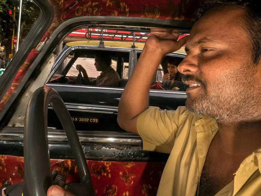 这群印度孟买的出租车司机和乘客透着这座城市真实的人性大师in像