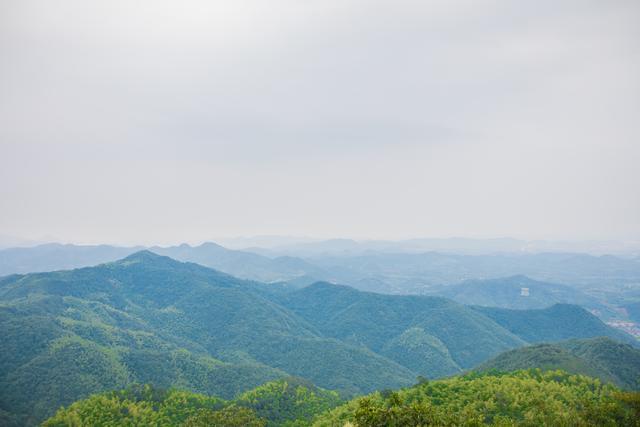 中国四大避暑胜地之一,因民宿大火,江南第一山