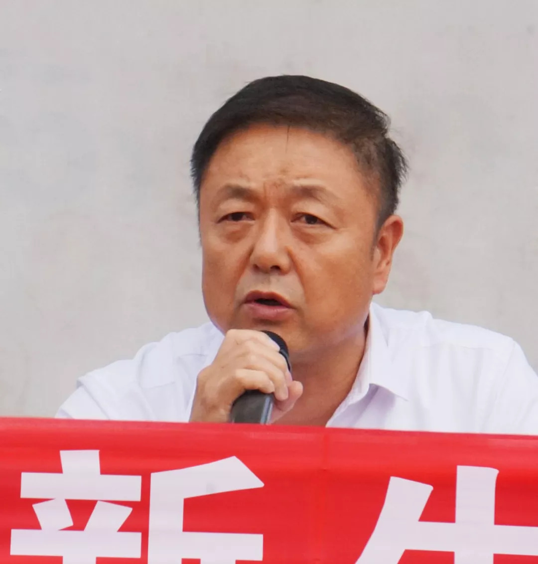 长治五中校长图片