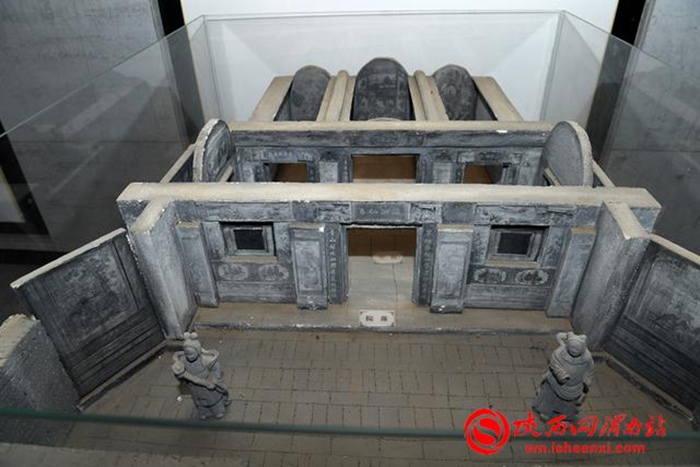 李氏家族墓室结构展示.