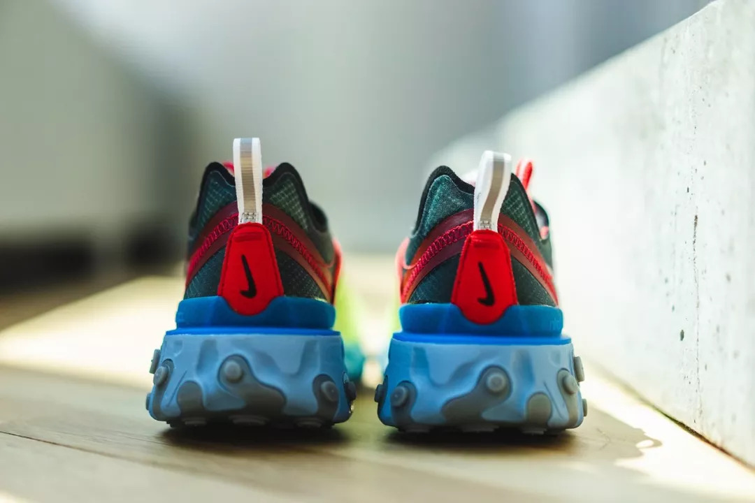 率先近賞 undercover x nike react element 87 聯名系列