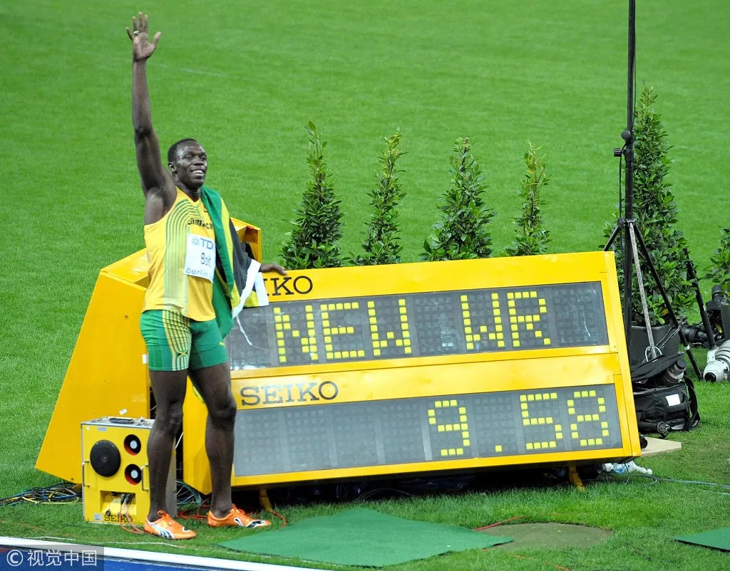 09田径世锦赛男子100米决赛,牙买加飞人博尔特创造全新世界纪录,9秒58