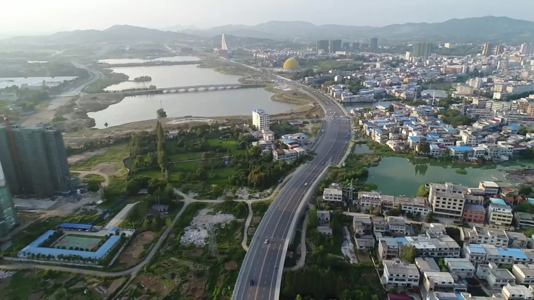 深圳張老鄉50張航拍浠水縣城照片發給你啦