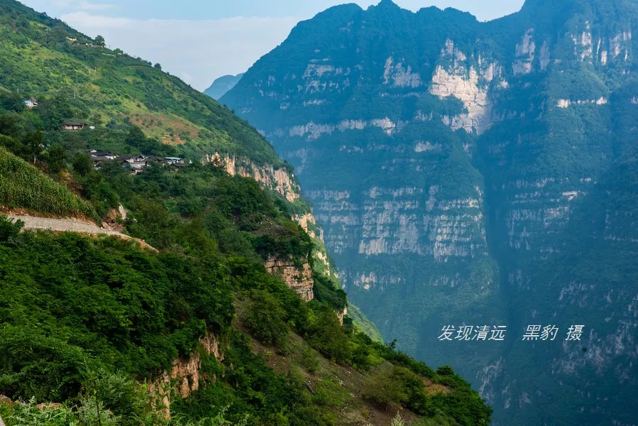 旷世大峡谷惊险悬崖村如此壮丽的风景怎么也赏不够