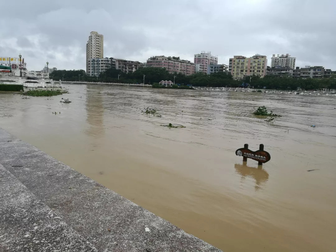 惠城區,大亞灣,惠陽等多地也出現內澇